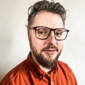 Psychoterapeuta Kuba Niklasiński